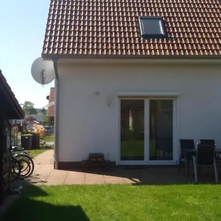 Ferienhaus Schwalbennest - A80367 * زيروف